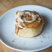 Make Use Of Your New Plastic Tray With 3 Delicious Cinnamon Roll Recipes!